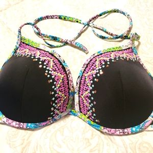 34C Victorias secret bikini top.